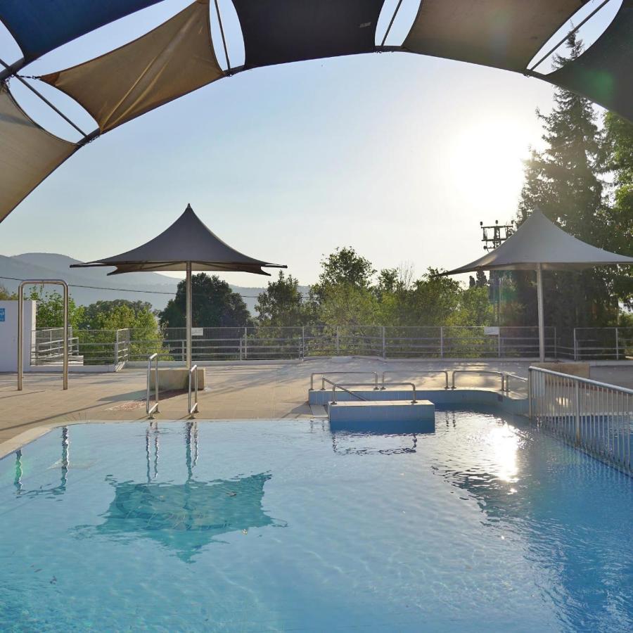 Ein Harod Country Lodge 'En Harod エクステリア 写真
