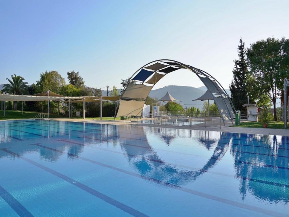 Ein Harod Country Lodge 'En Harod エクステリア 写真