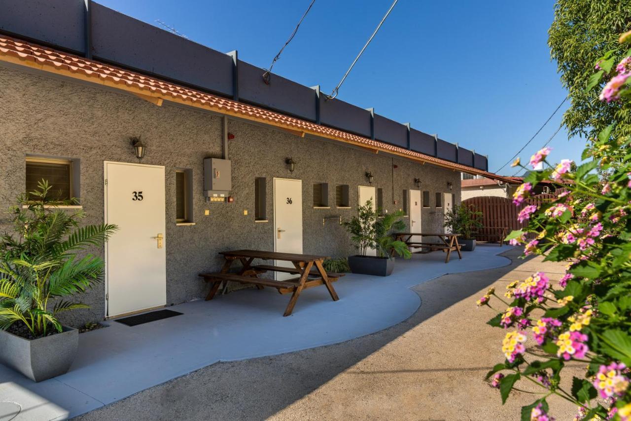 Ein Harod Country Lodge 'En Harod エクステリア 写真
