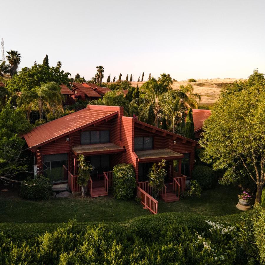 Ein Harod Country Lodge 'En Harod エクステリア 写真