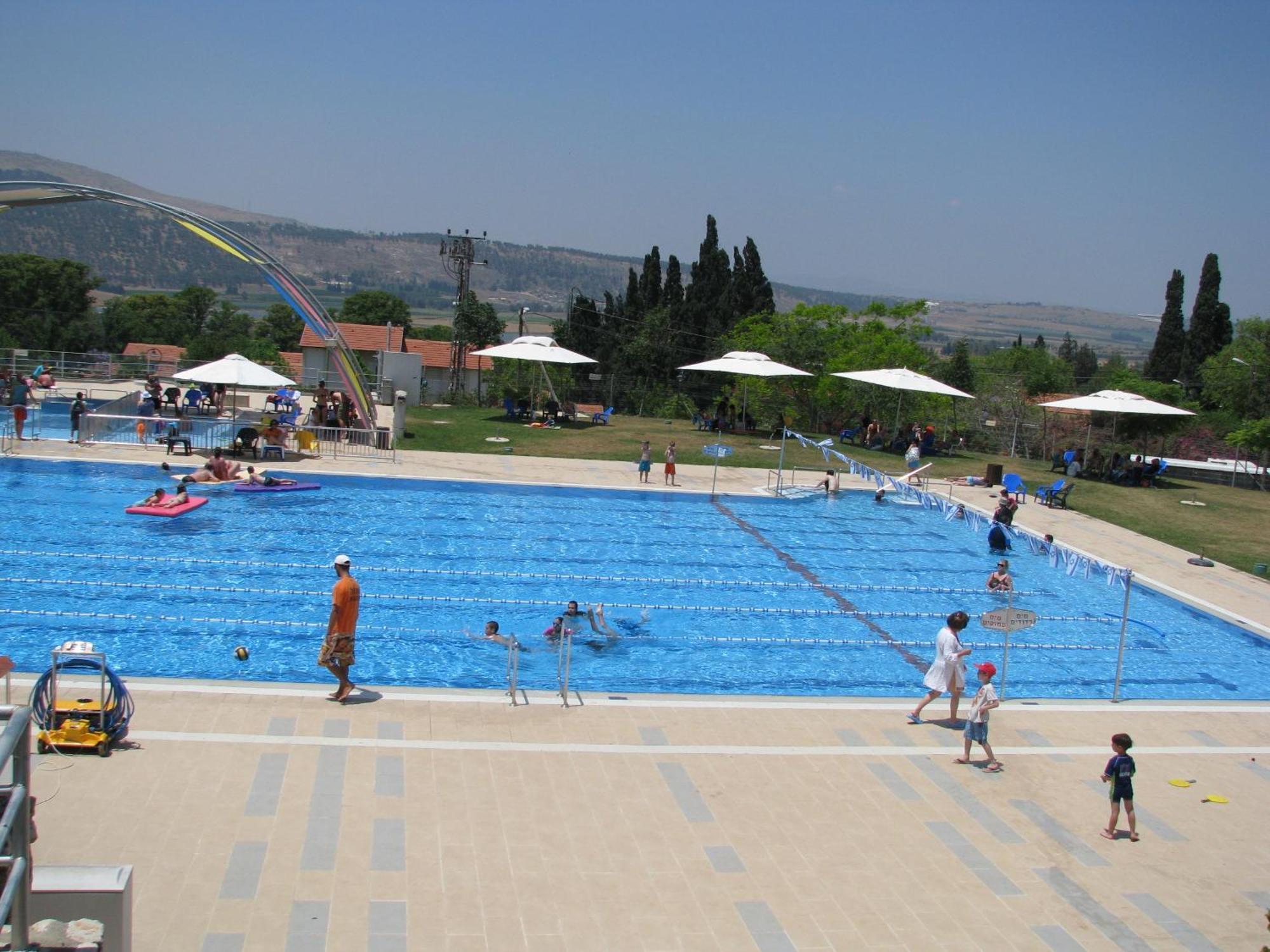 Ein Harod Country Lodge 'En Harod エクステリア 写真