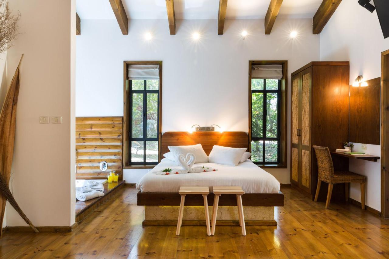 Ein Harod Country Lodge 'En Harod エクステリア 写真